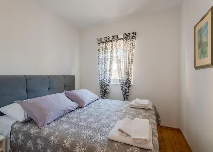 Traper With Sea View And Private Pool Апартаменты