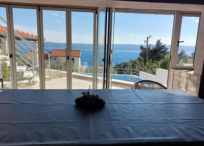Traper With Sea View And Private Pool * Marusici (Split-Dalmatia)