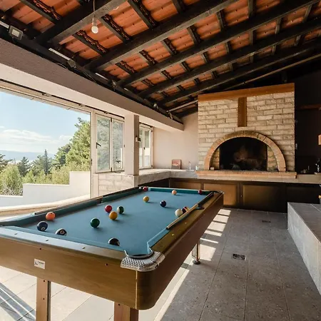 Apartment Traper With Sea View And Private Pool *