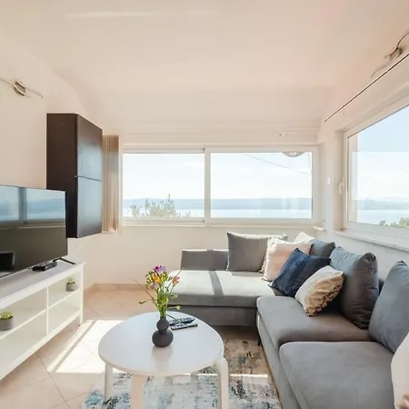 Traper With Sea View And Private Pool 公寓 *