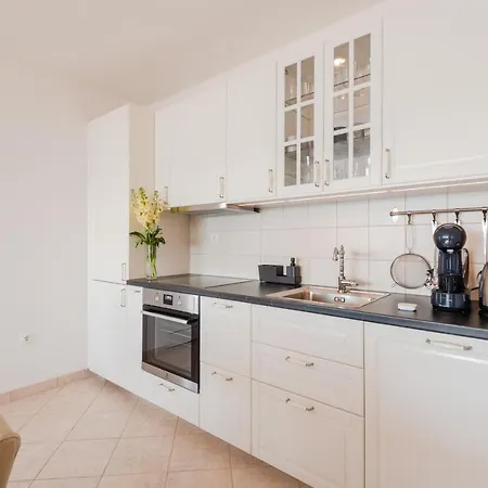 Traper With Sea View And Private Pool *
